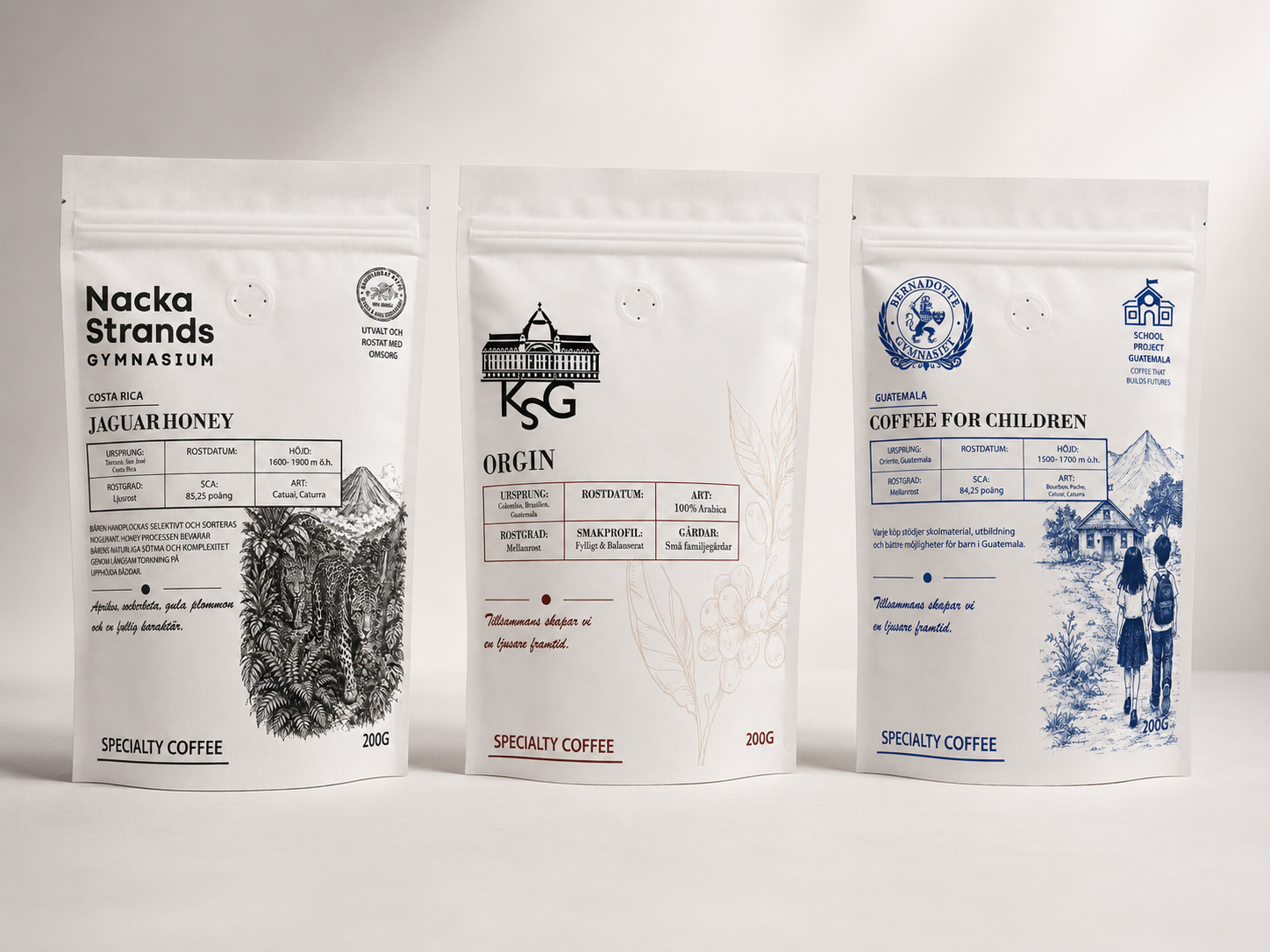Tre kaffepåsar med klassers egen design — Nacka Strands, KSG och Bernadotte